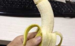吃香蕉过程图（吃香蕉的图片什么意思）