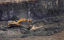 挖掘机的过程（挖掘机过程中在285平台装07矿时挖300字自我检讨）