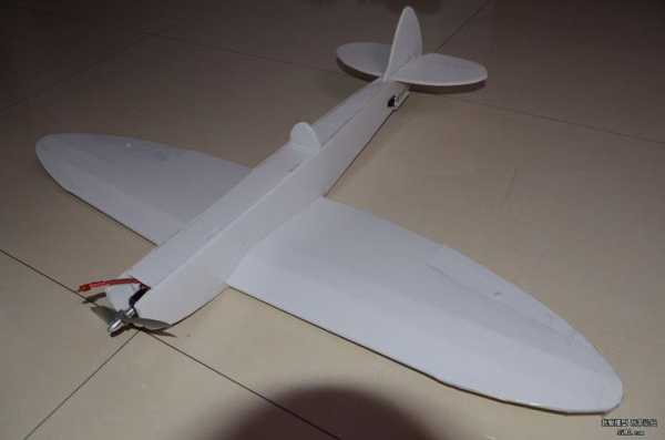 遥控飞机模型制作过程（遥控飞机模型制作过程视频）-图2