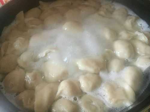 煮水饺的过程（煮水饺的过程照片）-图1