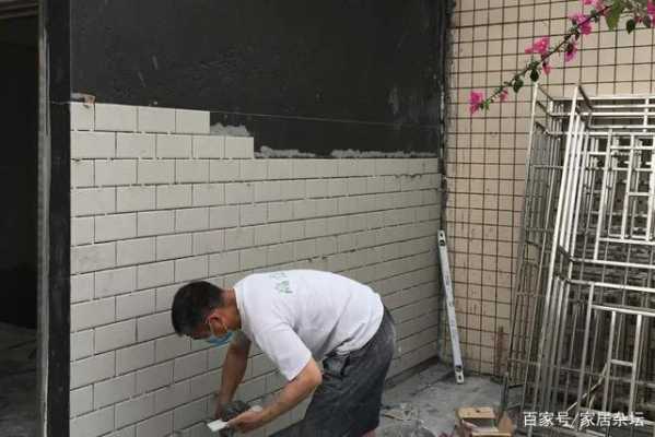 外墙瓷砖翻新过程（外墙瓷砖旧了如何翻新重贴）-图2