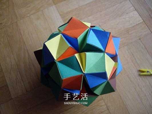 彩球的折纸过程（简单彩球怎么折）-图3