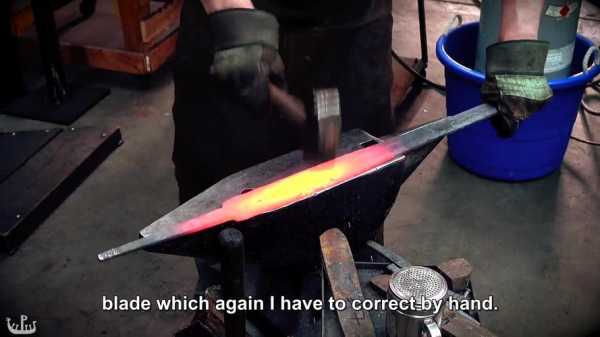 锻剑过程视频（锻剑的材料）-图1