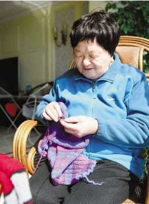 奶奶织毛衣过程细节（奶奶怎么织毛衣）-图3