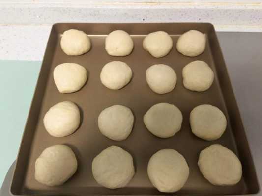 酸奶面包制作过程（酸奶面包的制作视频）-图2